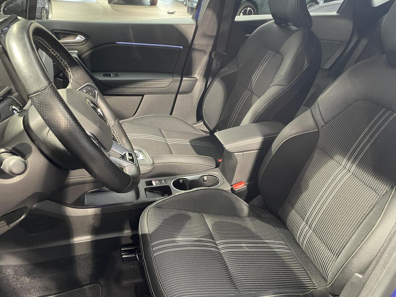 Renault CAPTUR 1.6 E-Tech full hybrid 145 E-Tech engineered | Navigatie | Camera