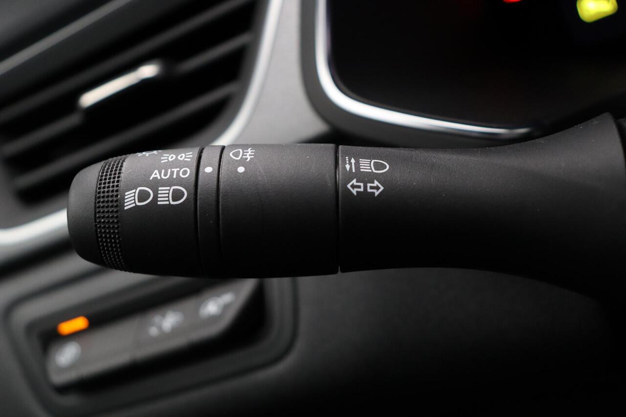 Renault CAPTUR 1.0 TCe 90 techno | Lichtmetalen velgen | Stoel-stuur verwarming | Harman Kardon |