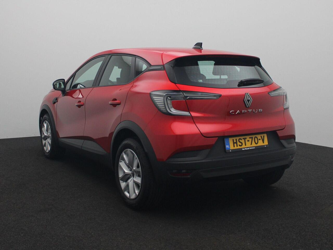 Renault CAPTUR mild hybrid 160 EDC Evolution | Automaat | Parkeersensoren achter met achteruitrijcamera | Airco | Metaalkleur | Apple CarPlay & Android Auto | Reservewiel | Trekgewicht 1.500 kg |