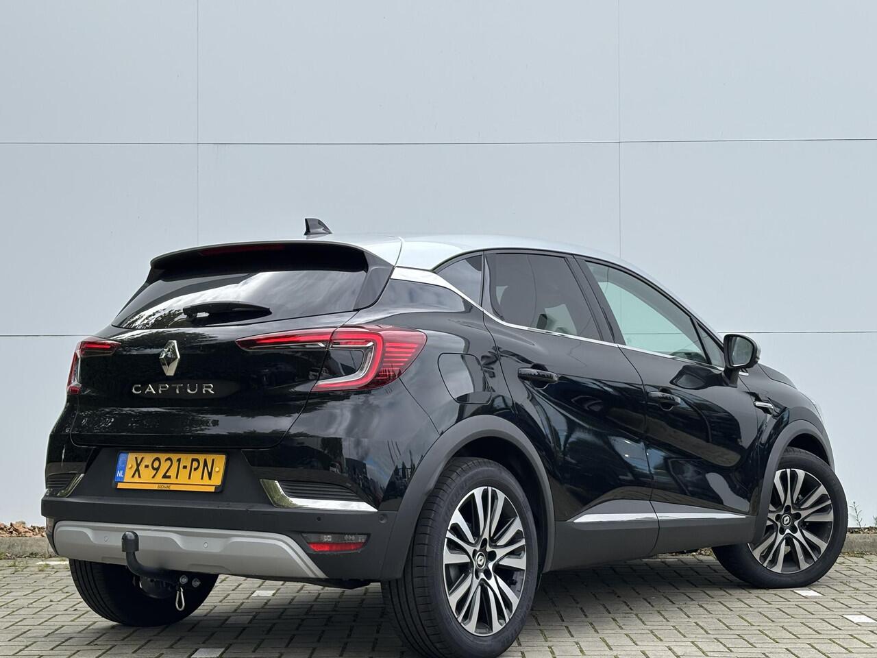 Renault CAPTUR 1.3 mild hybrid 160 iconic | Panoramadak | Leder | Camera