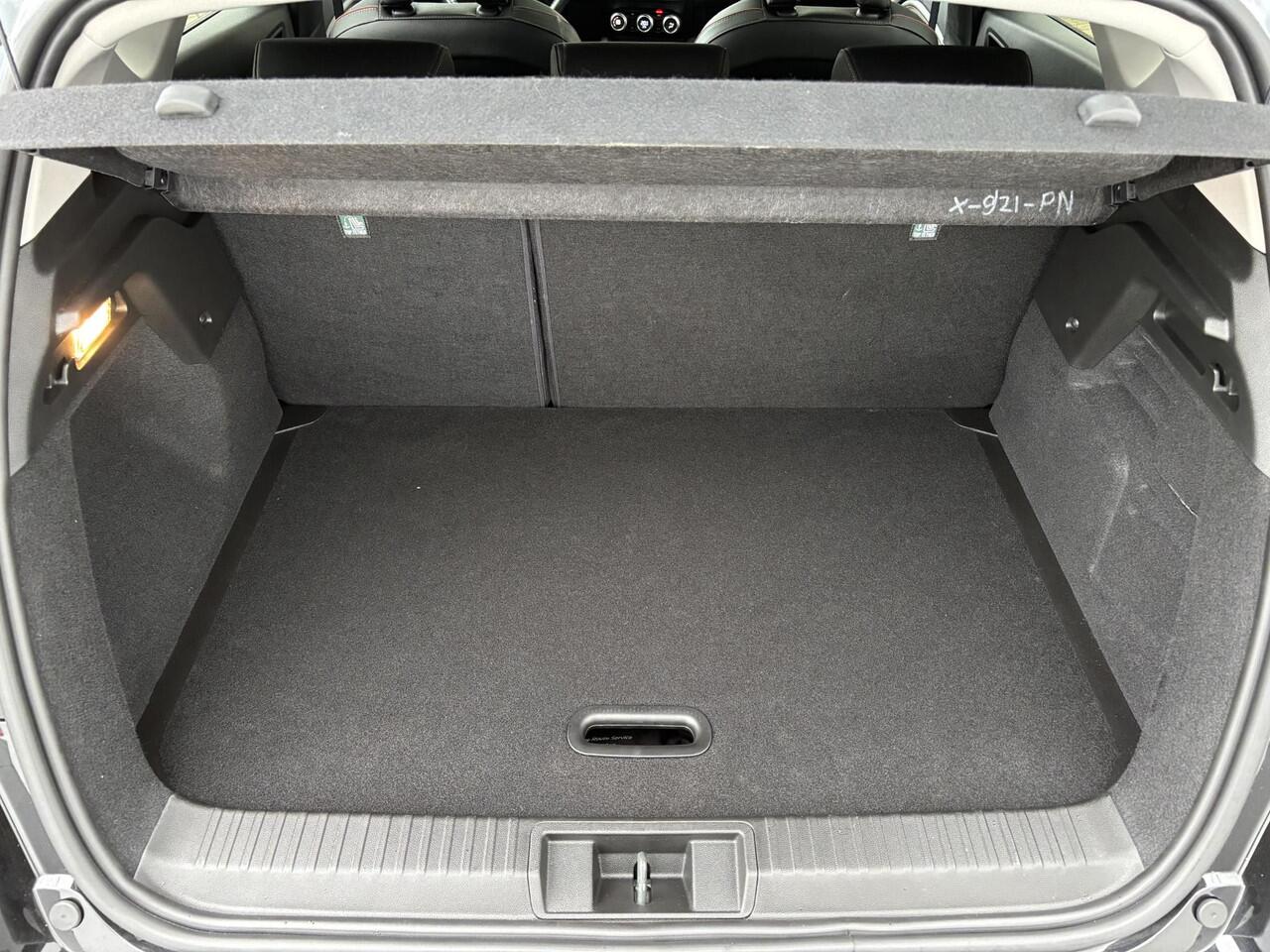 Renault CAPTUR 1.3 mild hybrid 160 iconic | Panoramadak | Leder | Camera