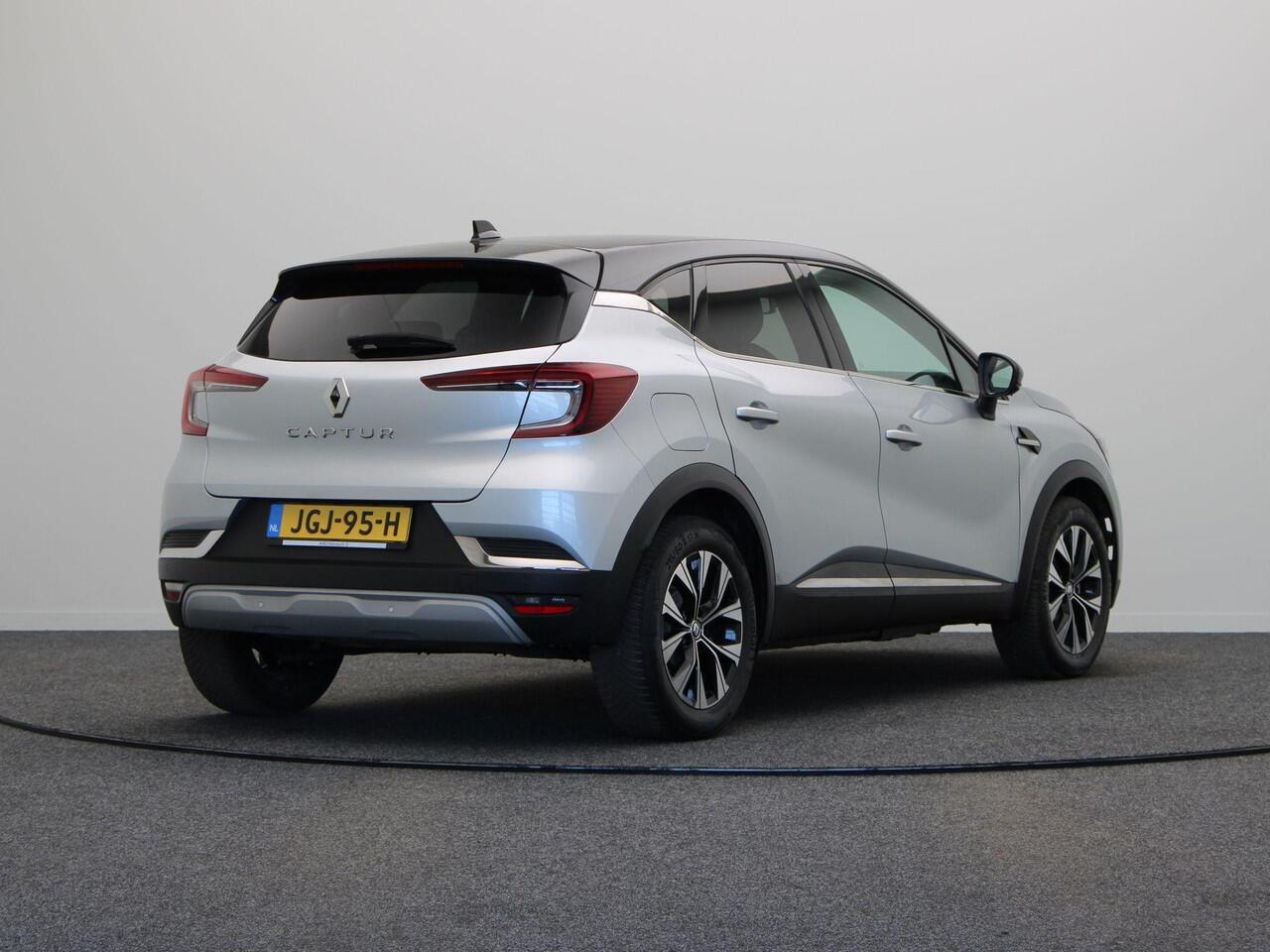 Renault CAPTUR 1.0 TCe 90 Techno | Parkeersensoren voor en achter | Achteruitrijcamera | Navigatie | Climate control | Cruise control |