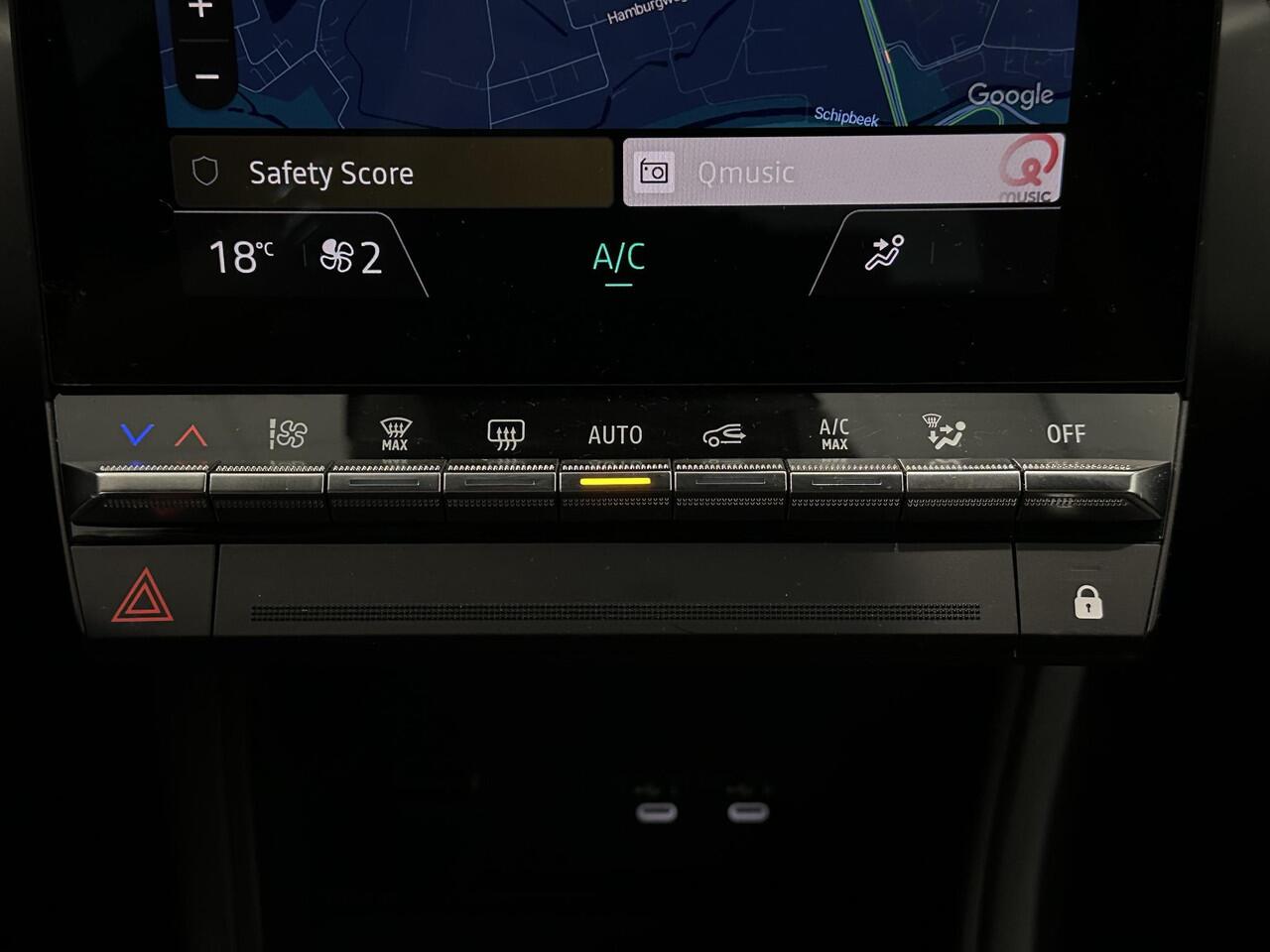 Renault CAPTUR 1.0 TCe 90 Techno | Navigatie 9,3" | Climate Control | Cruise Control | Lichtmetalen velgen 18" | Apple Carplay/Android Auto | Parkeersensoren voor, achter en achteruitrijcamera
