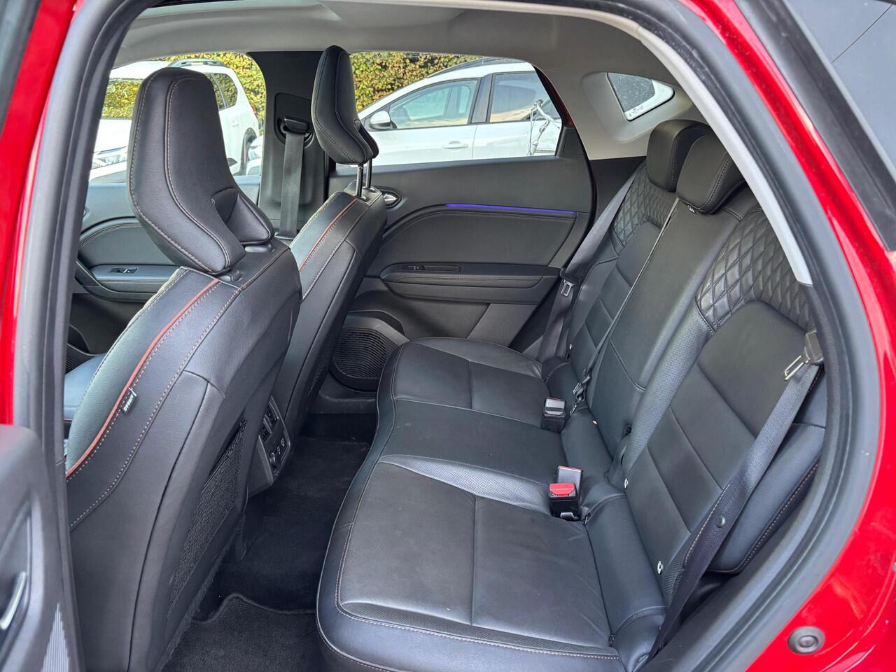 Renault CAPTUR 1.3 mild hybrid 160 iconic | Panoramadak | Leder | Camera