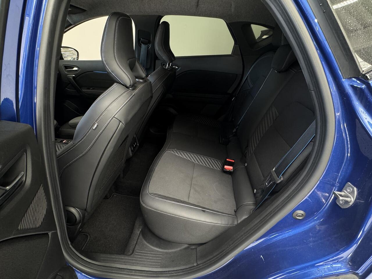 Renault CAPTUR 1.6 E-Tech full hybrid 145 Esprit Alpine | Navigatie | 360° Camera | Adaptive Cruise Control | Harman / Kardon |