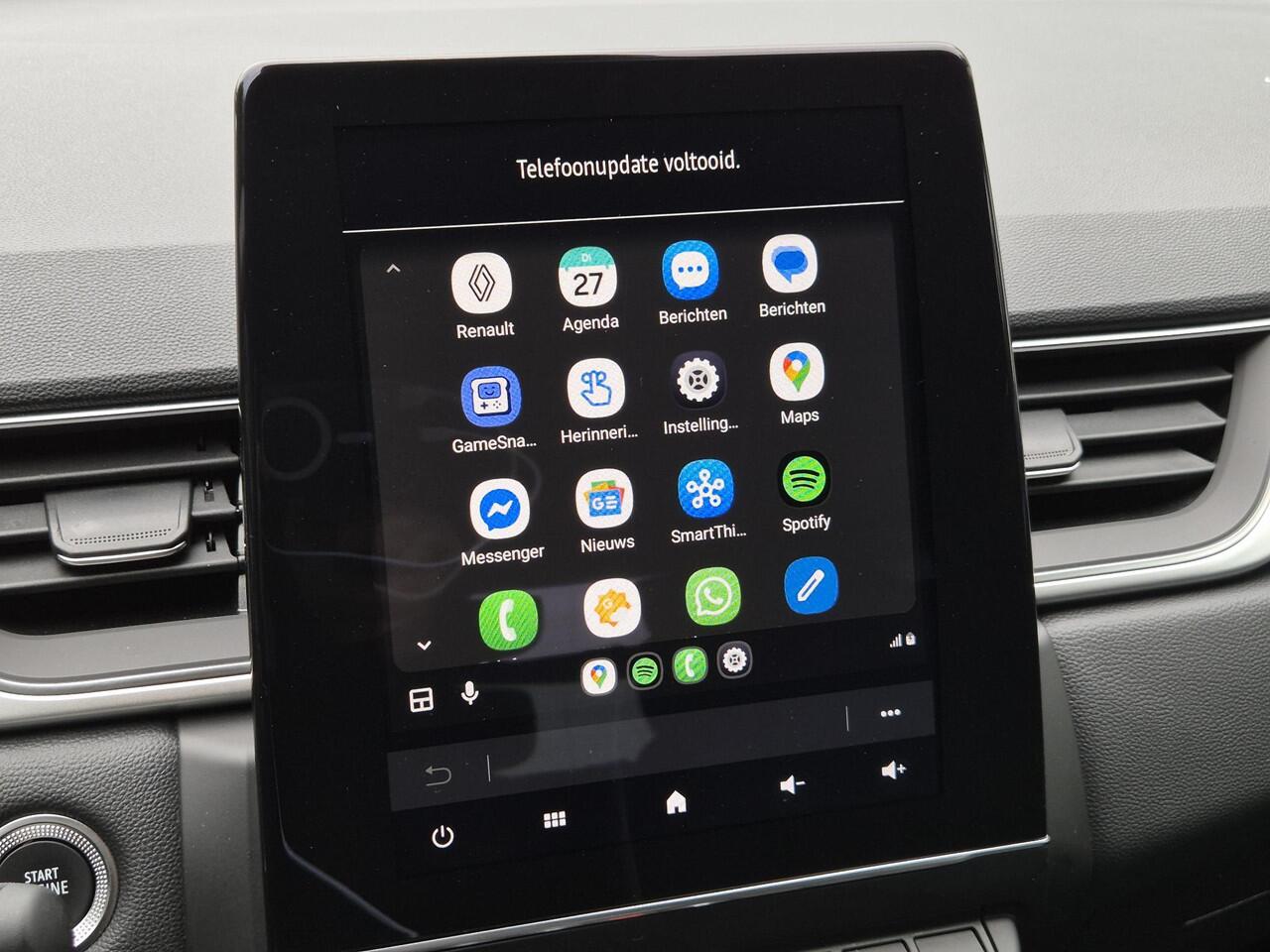 Renault CAPTUR 1.3 mild hybrid 160 techno Automaat / Pack Full Screen / Adaptief cruise control / Apple Carplay Android Auto / Trekgewicht 1500 kg / Climate control / Achteruitrijcamera / Stuurverwarming /