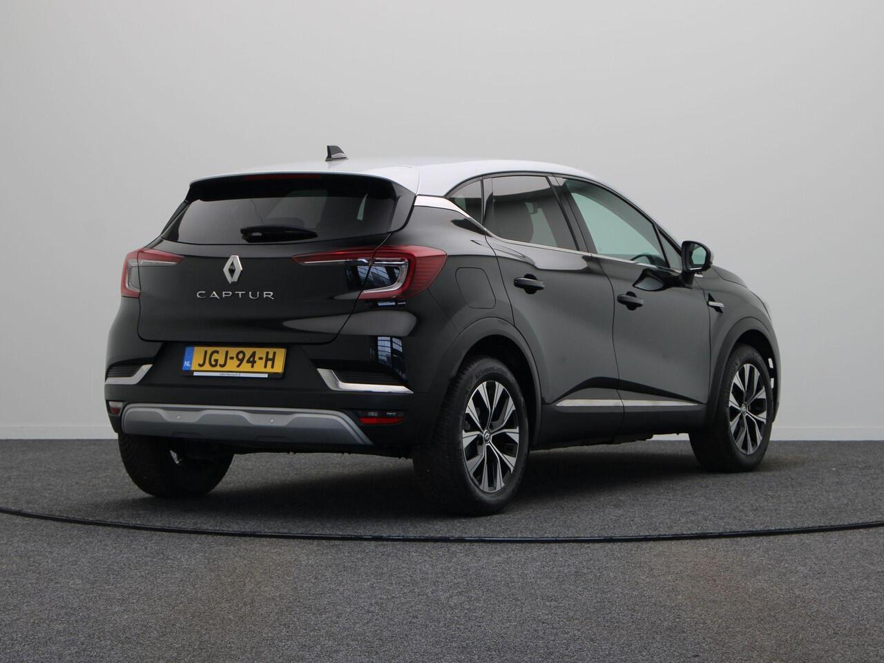 Renault CAPTUR TCe 90pk Techno | Achteruitrijcamera | Parkeersensoren voor en achter | Apple Carplay & Android Auto | Navigatie |