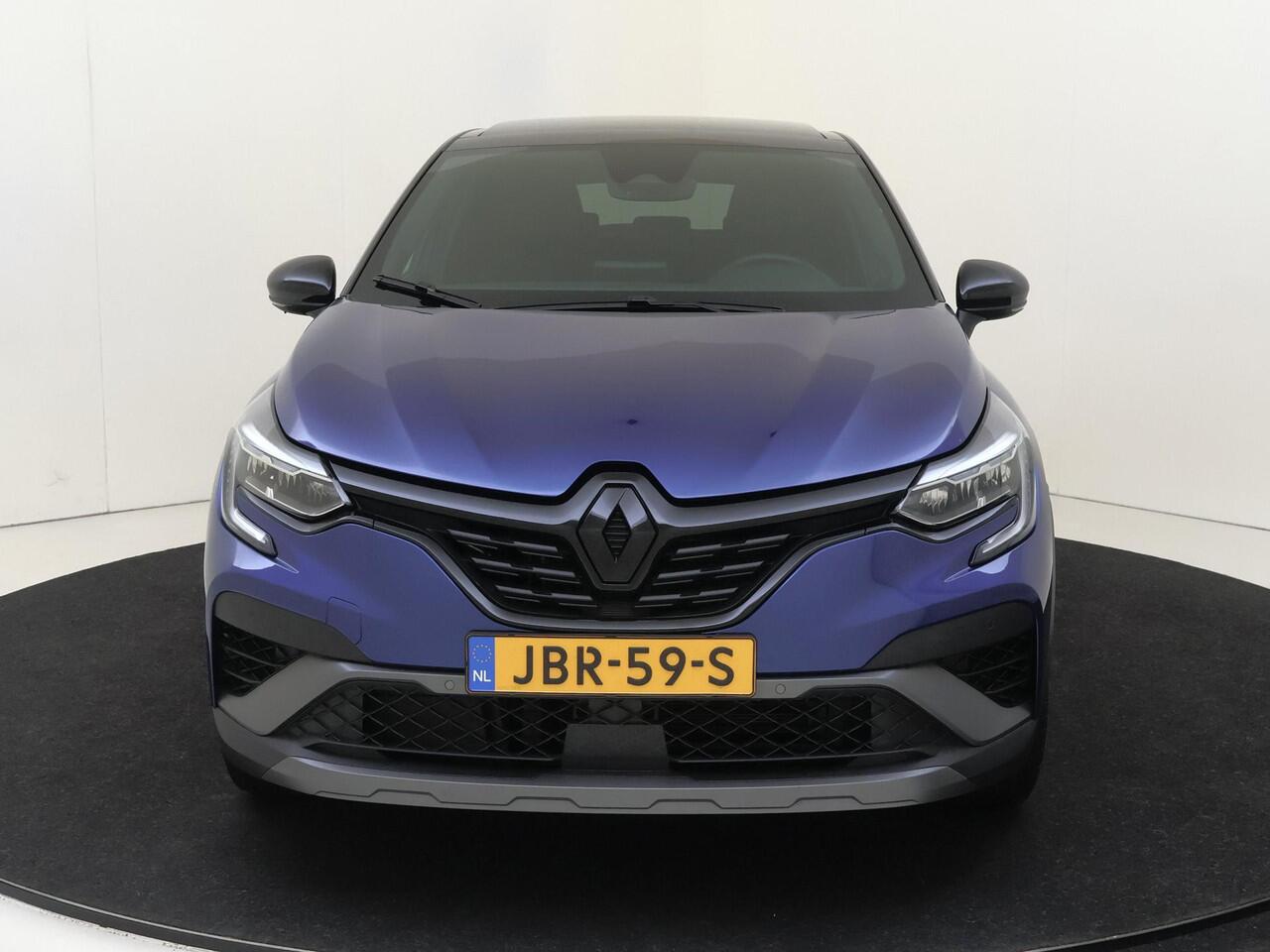 Renault CAPTUR 1.6 E-Tech Hybrid 145 e-tech engineered Panoramadak | LM velgen | Half leder | parkeersensoren