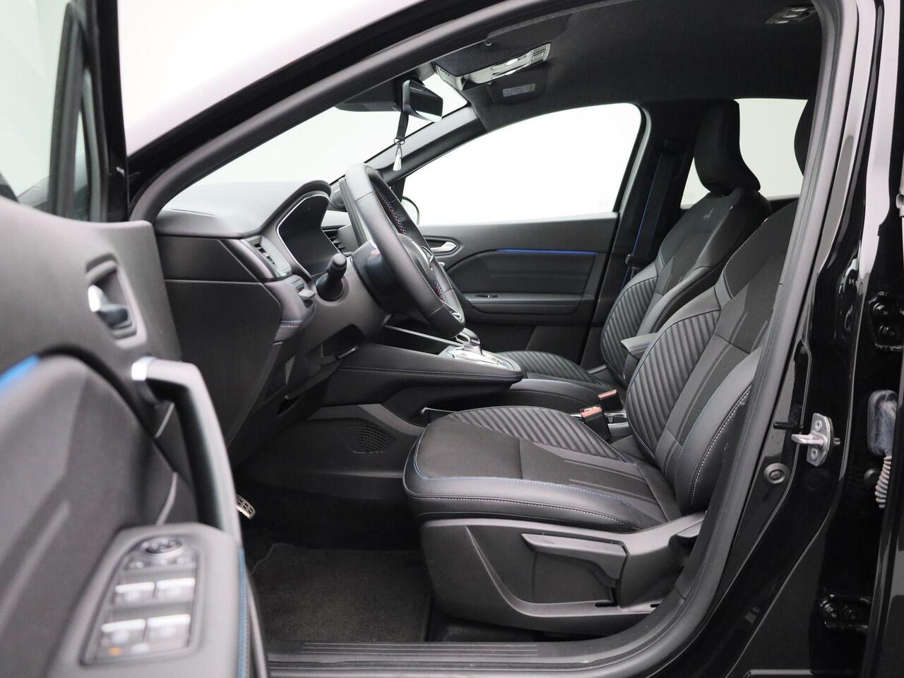 Renault CAPTUR 1.6 E-Tech full hybrid 145 esprit Alpine Navigatie | Stuurverwarming |