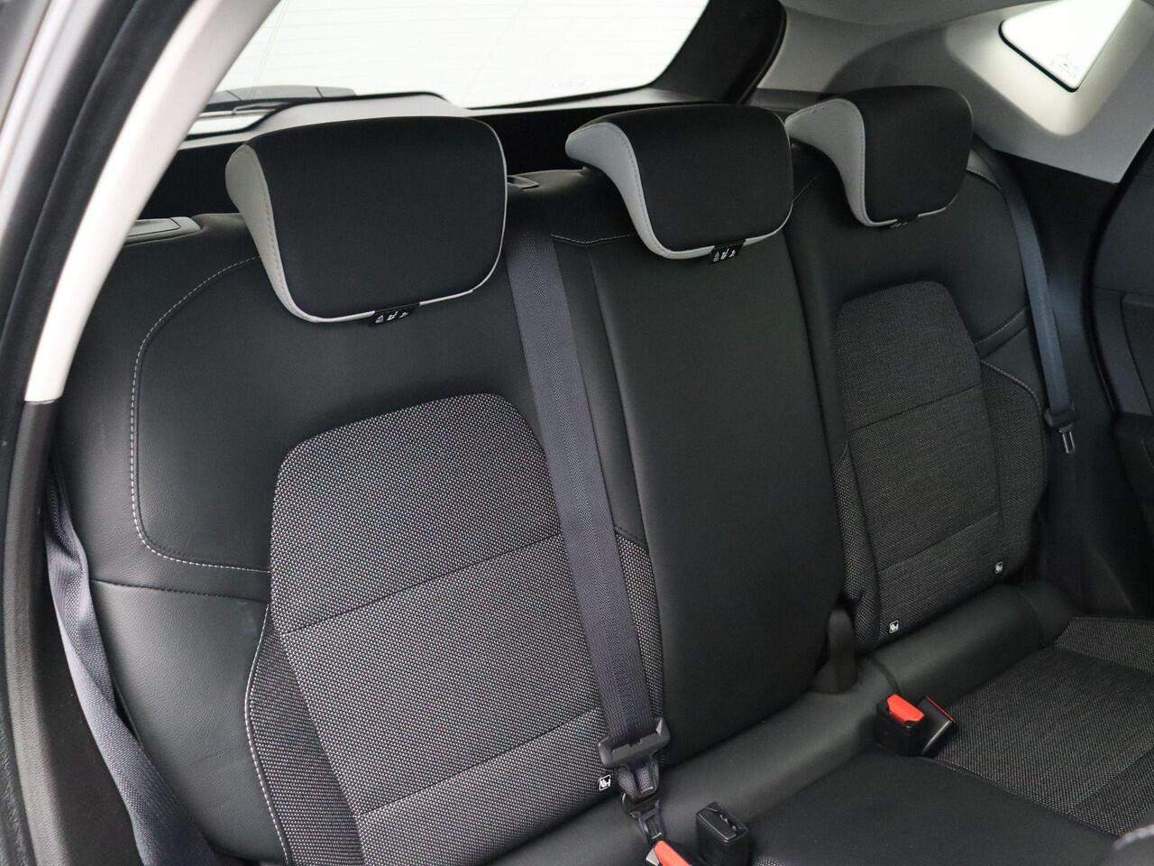 Renault CAPTUR E-Tech Hybrid 145 Techno | 1e eigenaar | Achteruitrijcamera | Navigatie | Climate control | Cruise control |