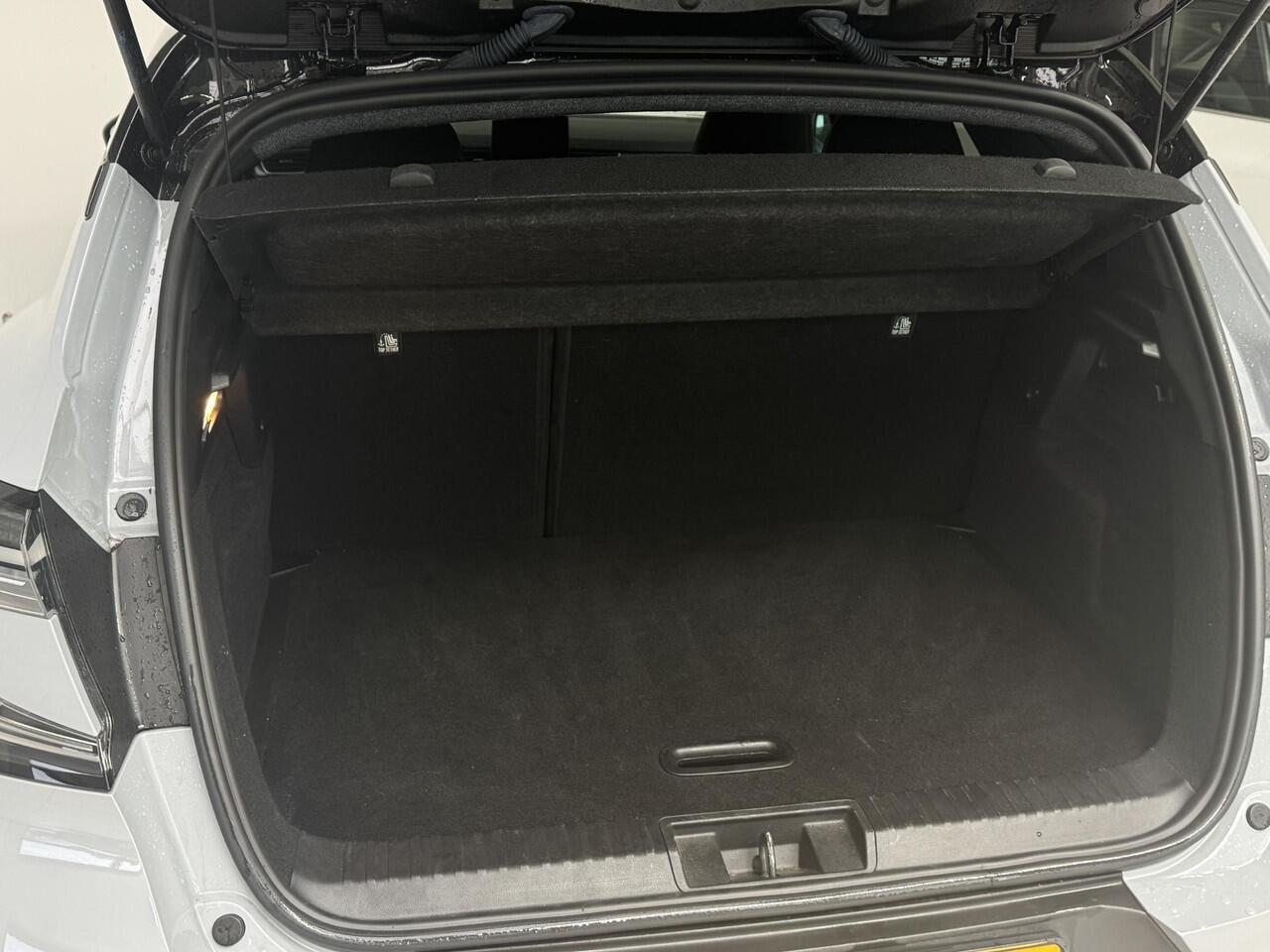 Renault CAPTUR 1.6 E-Tech full hybrid 145 Esprit Alpine | Navigatie | Adaptive Cruise Control | 360° Camera | Harman / Kardon |