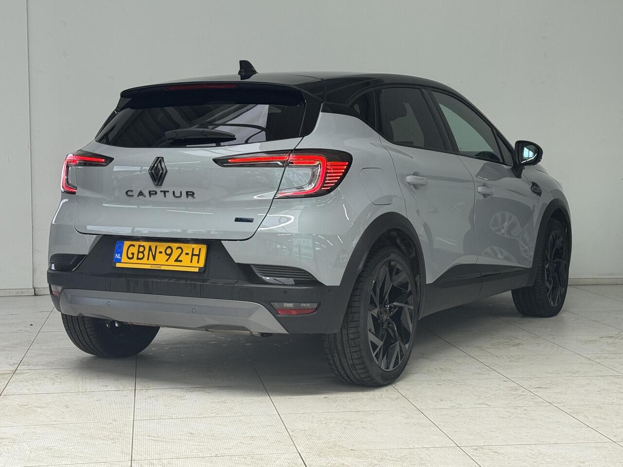 Renault CAPTUR 1.6 E-Tech full hybrid 145 Esprit Alpine | Navigatie | Adaptive Cruise Control | 360° Camera | Harman / Kardon |