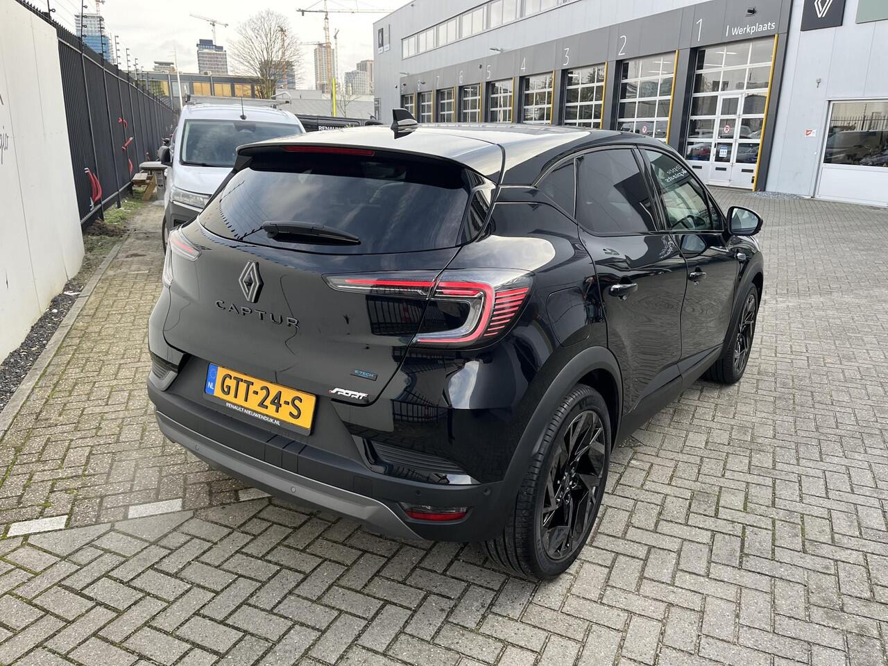 Renault CAPTUR 1.6 E-Tech full hybrid 145 esprit Alpine / CAMERA 360 / PACK ADVANCED DRINVIG ASSIST / HARMAN - KARDON AUDIO / GROOT SCHERM MAVIGATIE / EASY PARK