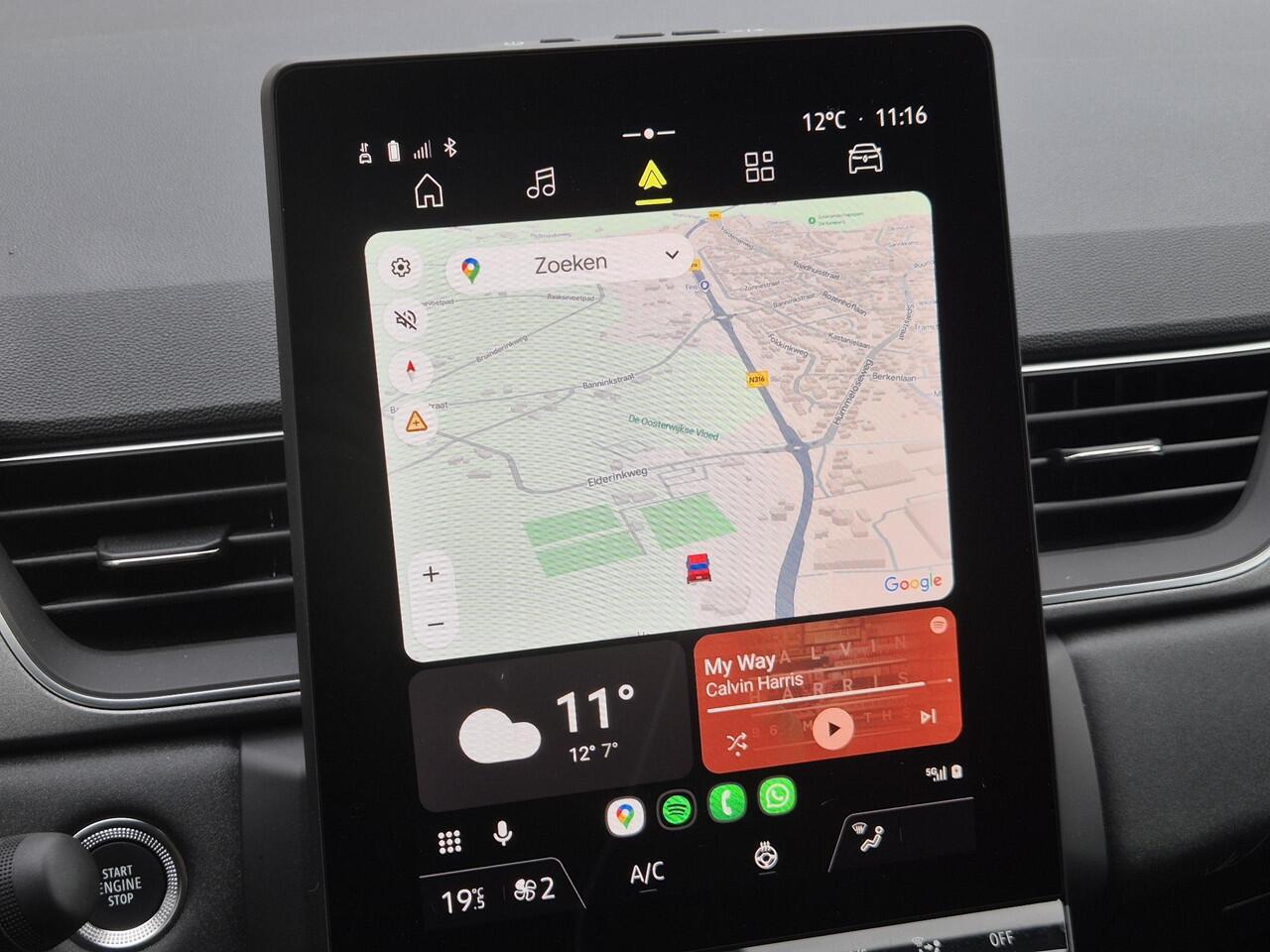 Renault CAPTUR 1.3 mild hybrid 160 techno Automaat / Fabrieksgarantie tot 08-2026 / Pack Driving / Trekgewicht 1200 kg / Stuurverwarming / Apple Carplay Android Auto / Dealer onderhouden / Adaptief CC / Achteruitrijcamera /