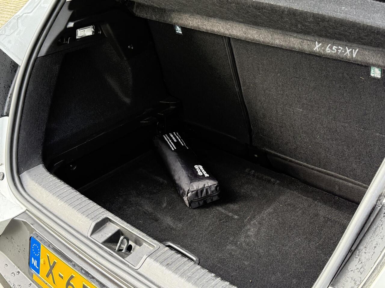 Renault CAPTUR 1.0 TCe 90 techno (Hoge Instap) Camera | Navigatie | Dode Hoek Assistent