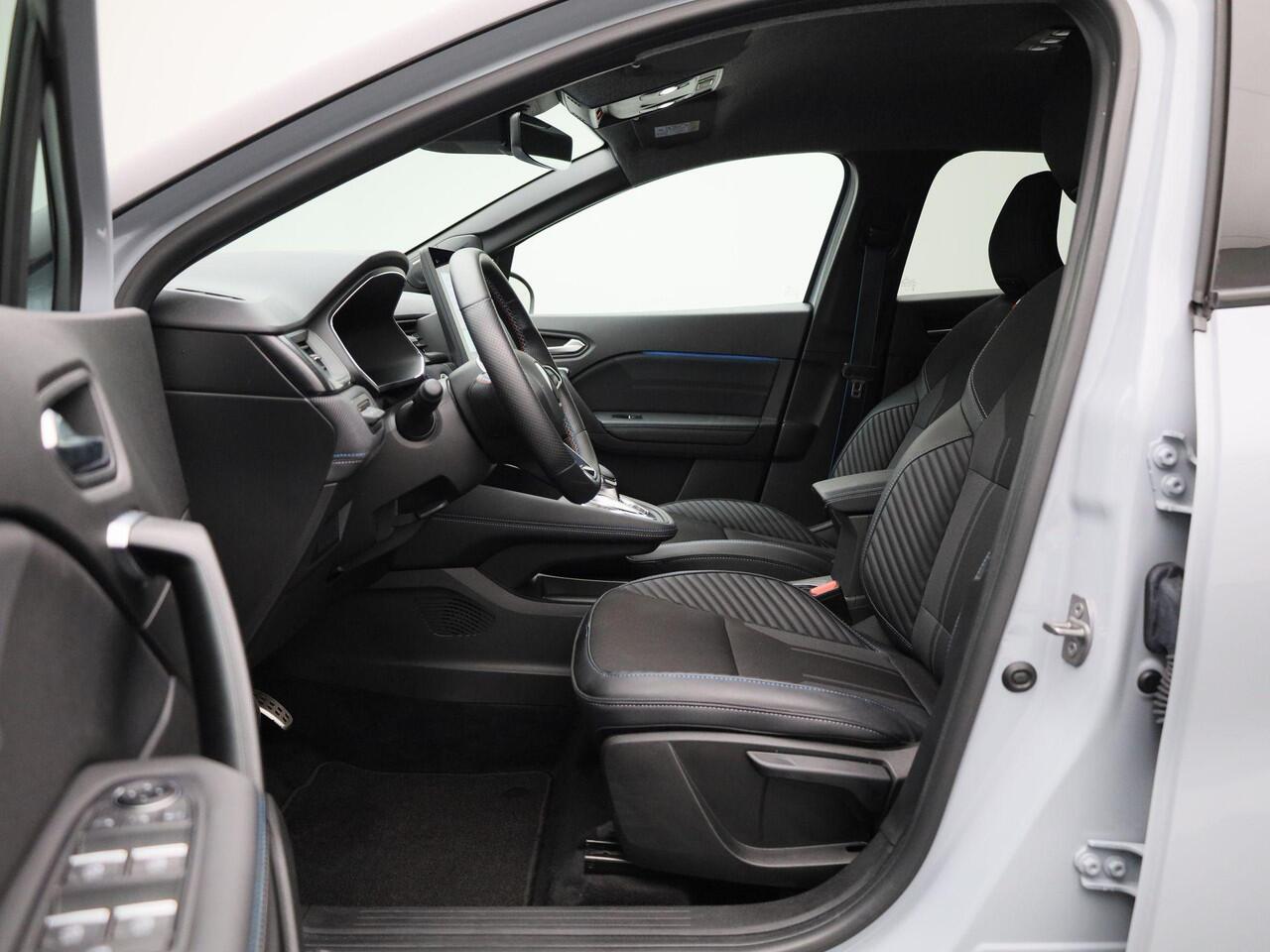 Renault CAPTUR 1.6 E-Tech Full Hybrid Esprit Alpine 145PK | Google Navigatie | Harman Kardon Audio | Adaptieve Cruise Control | 360 Camera | Stuurverwarming | Apple CarPlay & Android Auto