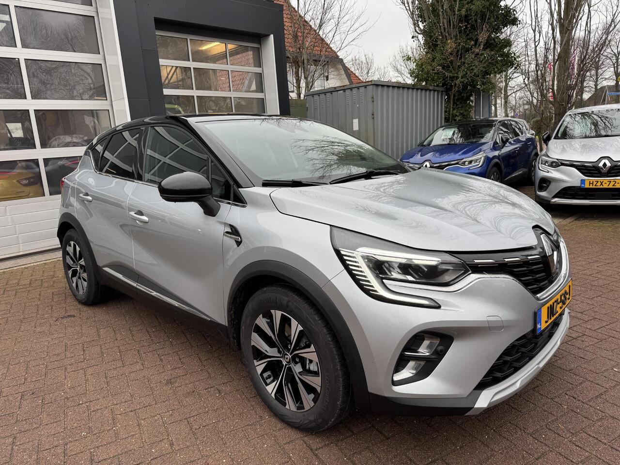 Renault CAPTUR 1.6 E-Tech Hybrid 145 Intens+Camera!!