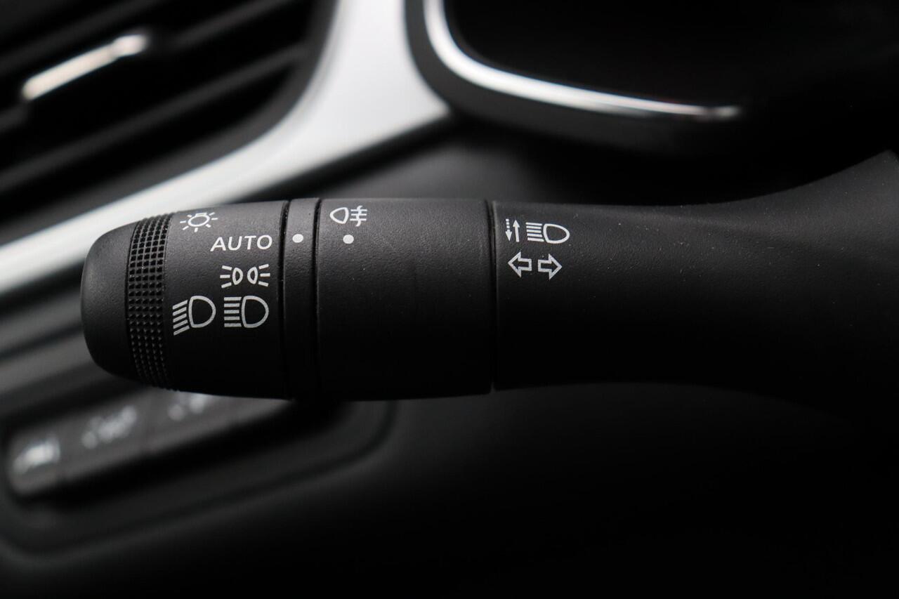 Renault CAPTUR E-Tech Hybrid 145pk Techno | Grootscherm navigatie | Digitaal dashboard | Achteruitrijcamera | Parkeersensoren voor/achter |