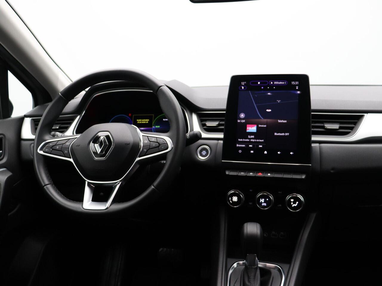 Renault CAPTUR E-Tech Hybrid 145pk Techno | Achteruitrijcamera | Vierseizoenbanden | Navigatie |