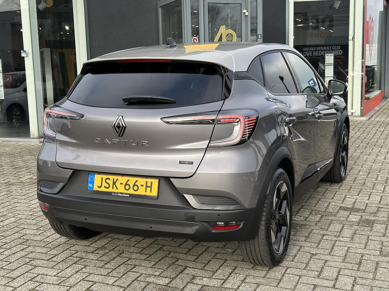 Renault CAPTUR E-Tech Full Hybrid 145 Techno l AUTOMAAT l TWO-TONE l draadloze telefoonoplader
