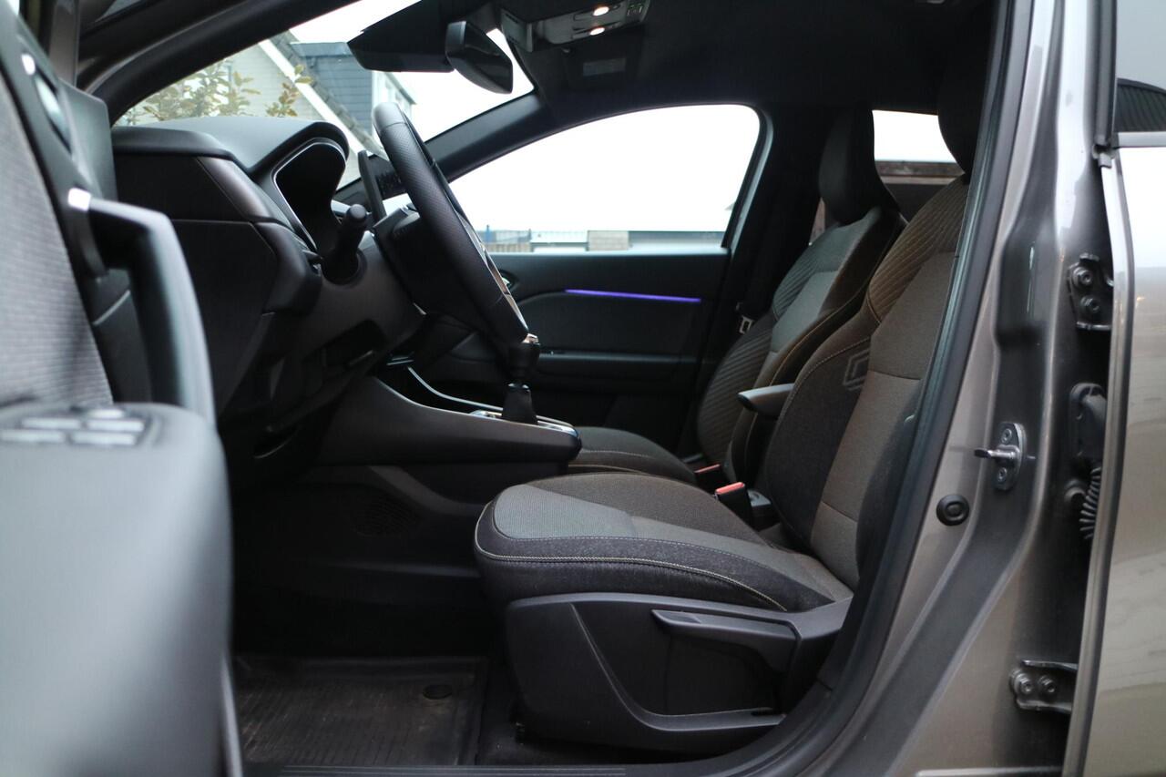 Renault CAPTUR 90 Techno | Camera | Trekhaak! |