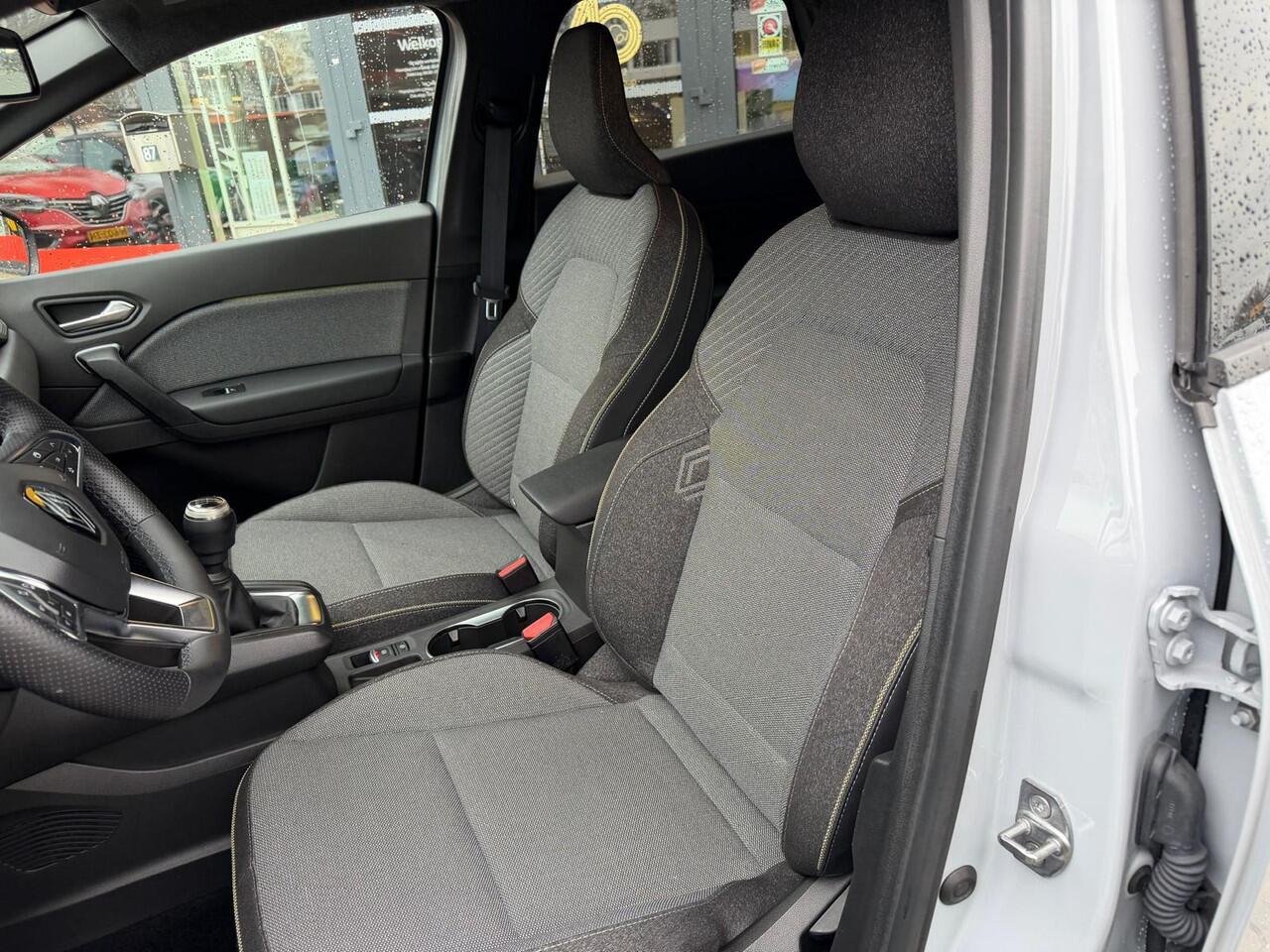 Renault CAPTUR TCe 90 Techno l Harman Kardon l Stoel- en stuurverwarming |