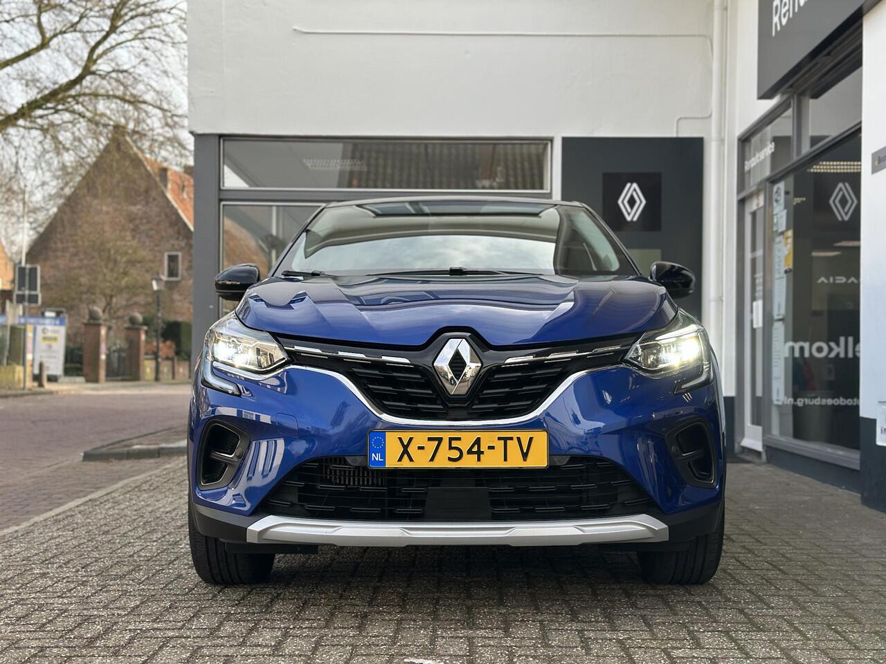 Renault CAPTUR 1.3 mild hybrid 140 techno | dealer onderhouden | eerste eigenaar | Trekhaak | Two-tone kleurstelling | Easylink navigatie |