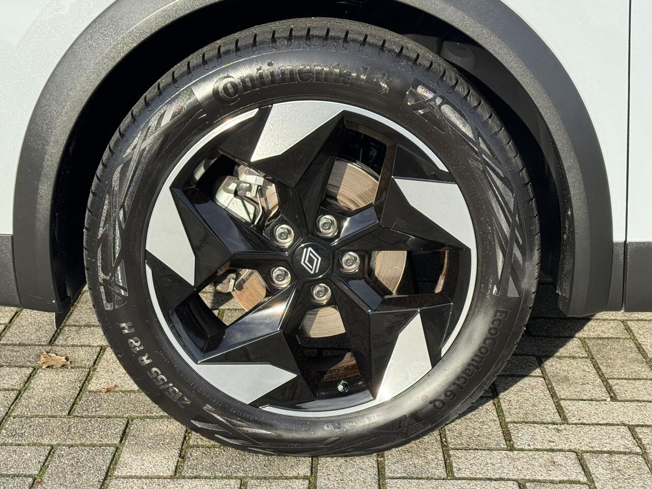 Renault CAPTUR E-Tech full hybrid 145 techno | Automaat | Achteruitrij-camera |