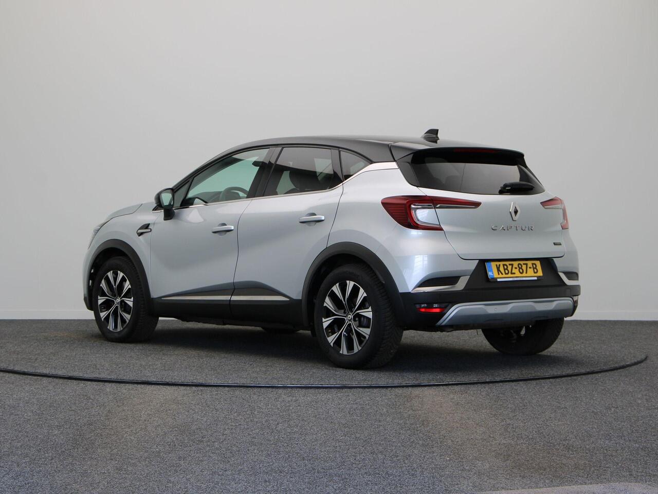 Renault CAPTUR 1.6 E-Tech Hybrid 145 Techno | Navigatie | Achteruitrijcamera | Parkeersensoren achter | Climate control |