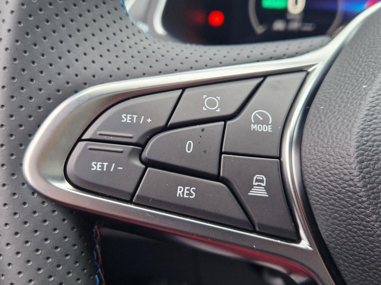 Renault CAPTUR 1.6 E-Tech Hybrid 145pk esprit Alpine / Uit Voorraad Leverbaar / Vraag Naar Beschikbaarheid /