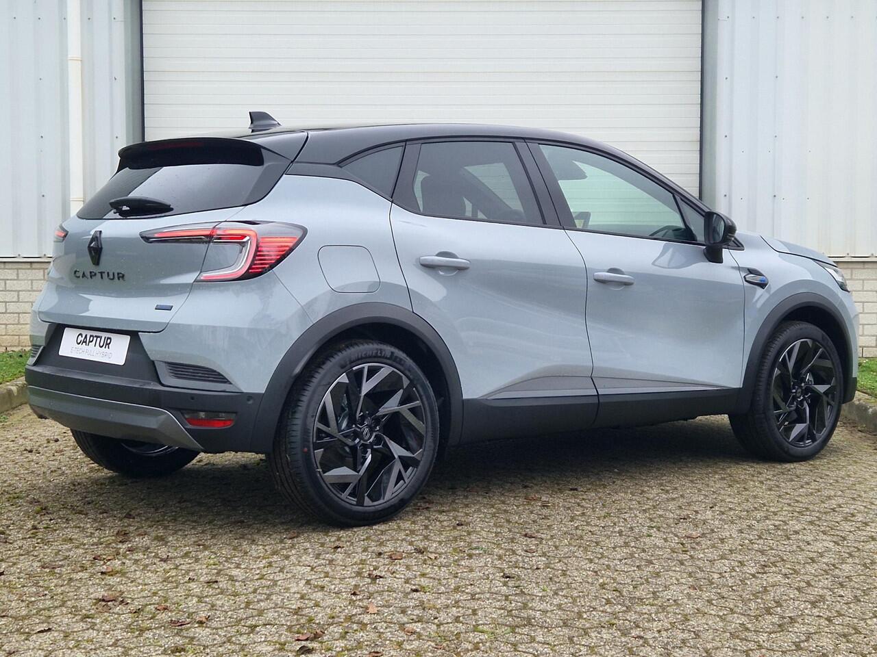 Renault CAPTUR 1.6 E-Tech Hybrid 145pk esprit Alpine / Uit Voorraad Leverbaar / Vraag Naar Beschikbaarheid /