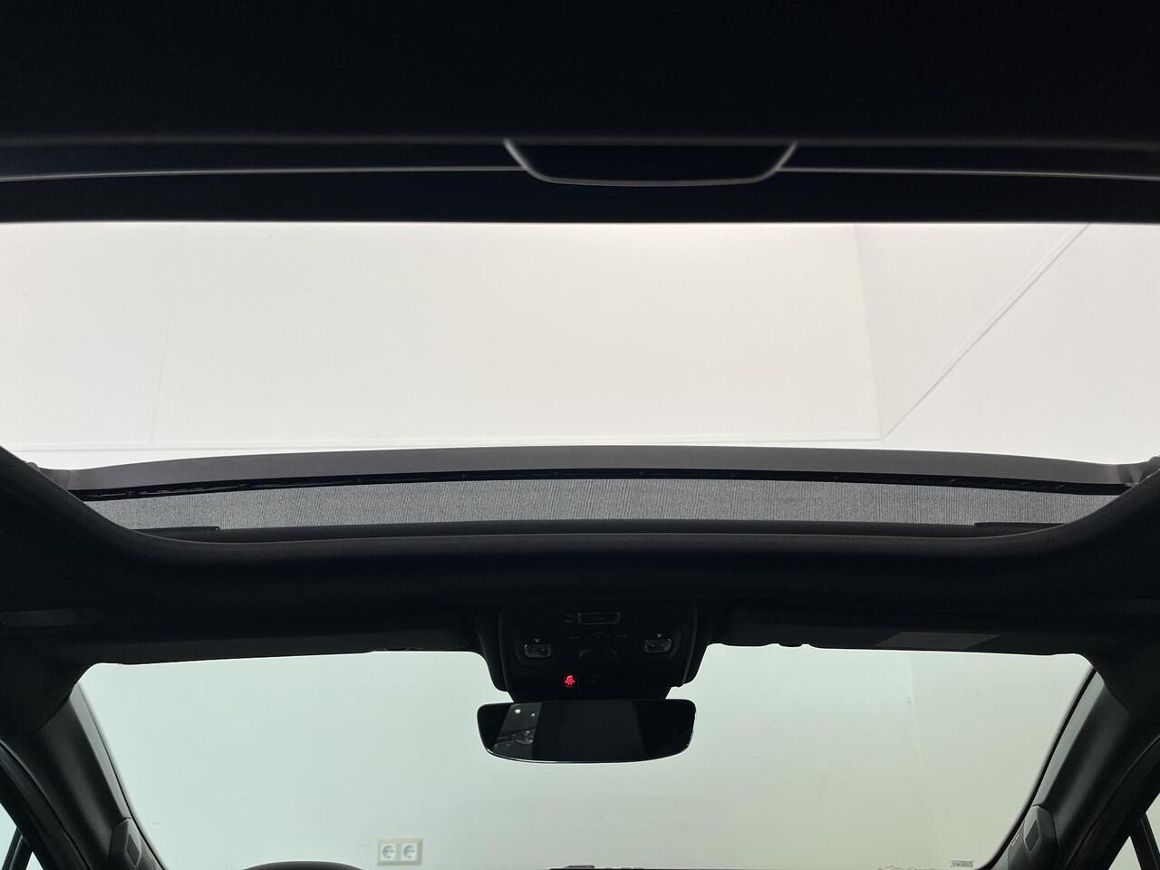 Renault CAPTUR 1.6 E-Tech Full Hybrid 145 Esprit Alpine | 360° camera | Harman/Kardon | Elektrisch glazen schuif-/kanteldak