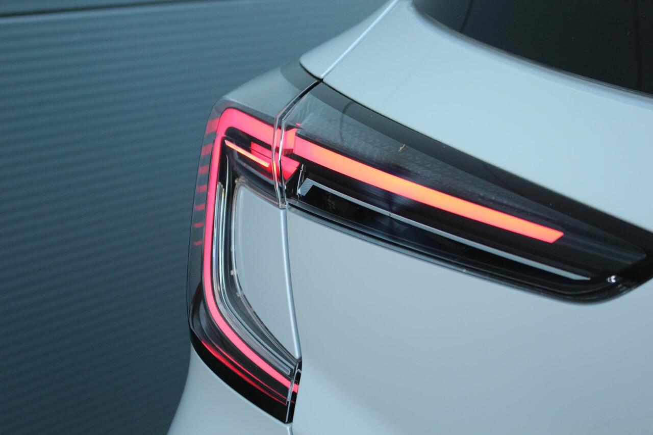 Renault CAPTUR 1.6 E-Tech full hybrid 145Pk esprit Alpine | Navigatie | Stoelverwarming | Camera Rondom | Cruise & Climate Control | Keyless Entry |