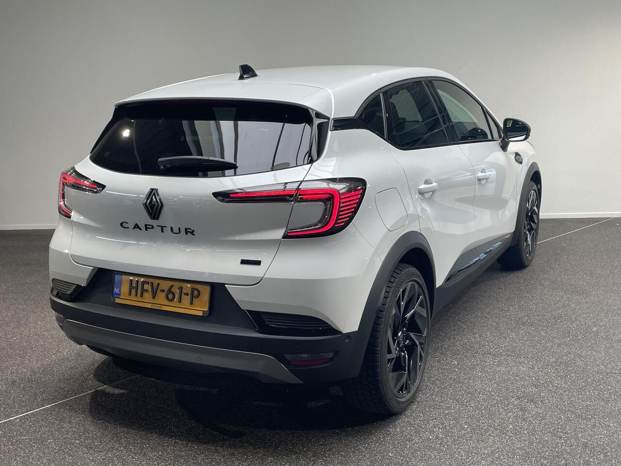 Renault CAPTUR 1.6 E-Tech full hybrid 145 esprit Alpine | Camera |