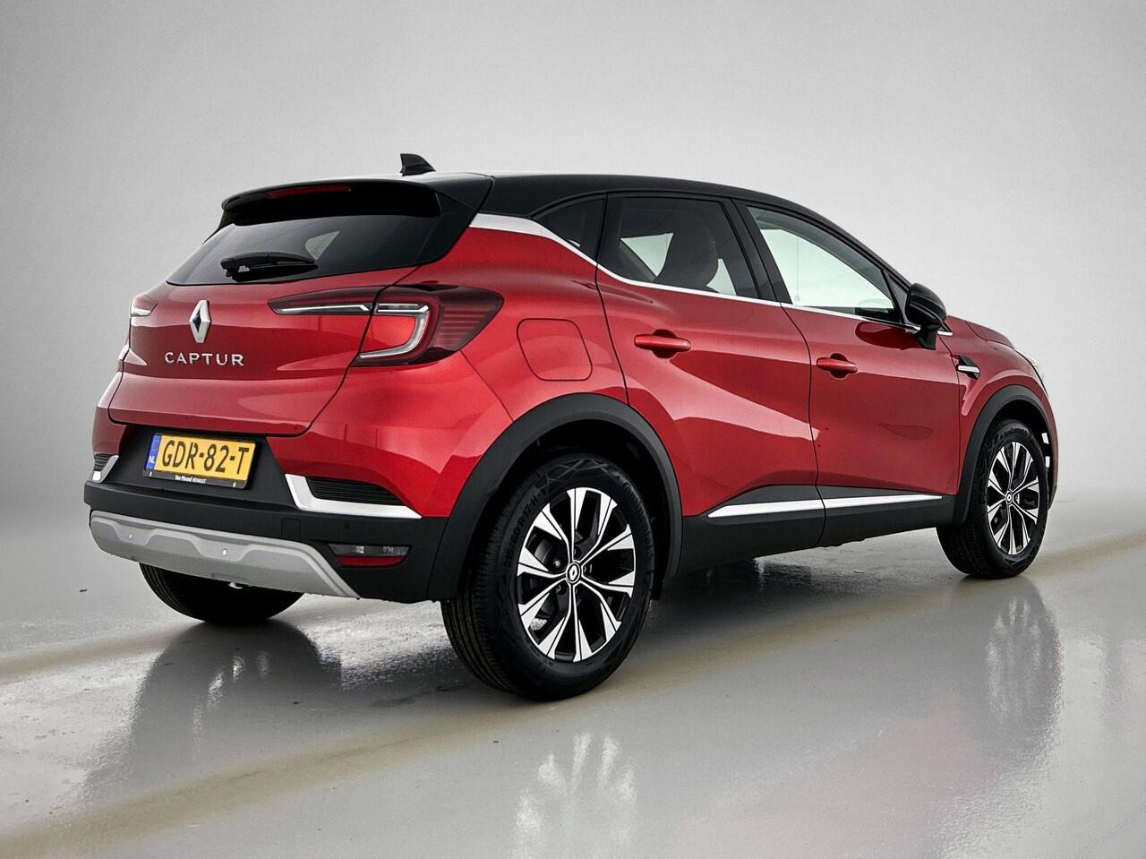 Renault CAPTUR 1.0 TCe Techno 90PK | Navigatie 9,3'' | Stoel en Stuurverwarming | Achteruitrijcamera | Climate Control | Parkeersensoren | Carplay | Lichtmetalen velgen 17"