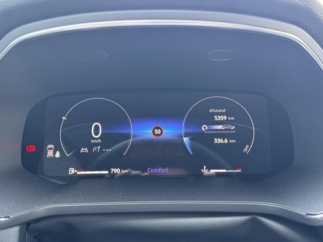 Renault CAPTUR 1.0 TCe 90 techno / NAVIGATIE INC. APPLE & ANDROID AUTO / STOEL & STUURWIELVERWARMING / CLIMATE CONTROL /