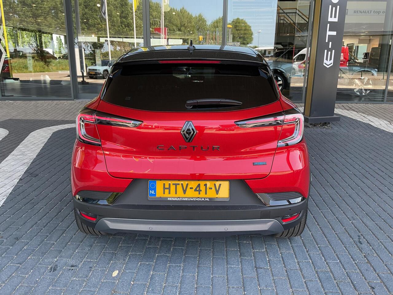 Renault CAPTUR 1.8 E-Tech full hybrid 160 esprit Alpine / Demo Hillegom / Vraag naar beschikbaarheid
