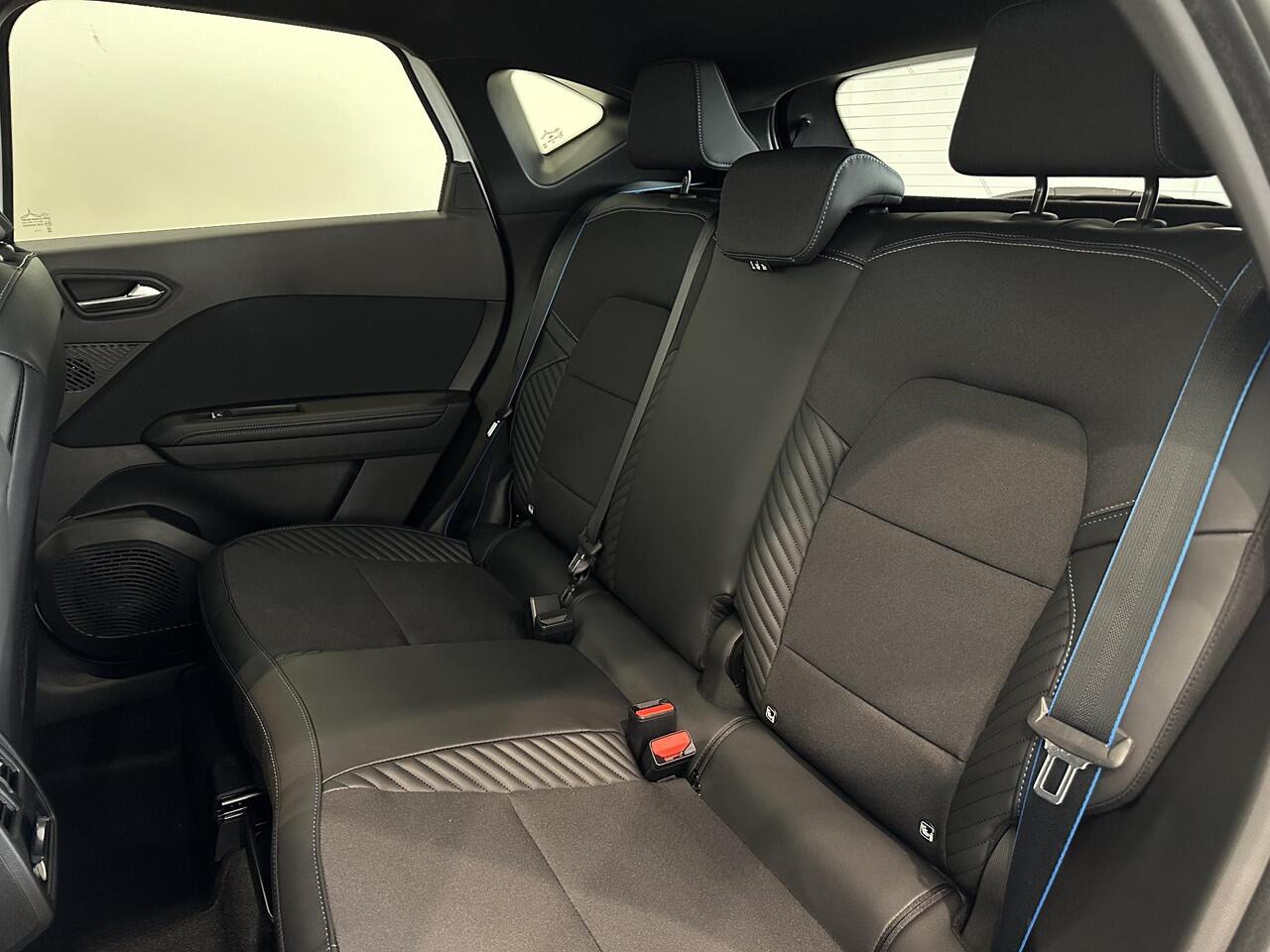 Renault CAPTUR 1.8 E-Tech Full Hybrid 160 Esprit Alpine | Pack Privilège | Pack Light & Sound | Van: ¤ 41.059,- nu rijklaar voor: ¤ 39.059,-