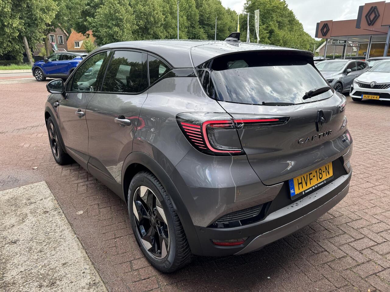 Renault CAPTUR 1.6 E-Tech 145 esprit Alpine+Pack Light&Sound!!