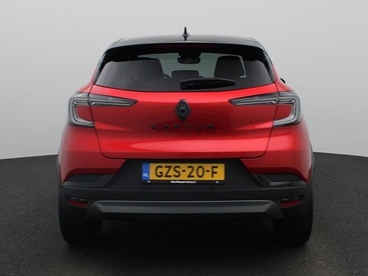 Renault CAPTUR 1.3 mild hybrid 160 esprit Alpine | Pack Winter | Pack Navigation Urban | 19" LMV | Adaptieve Cruise Control | Blind Spot Warning | Android Automotive | Draadloze Smartphonelader | Keyless