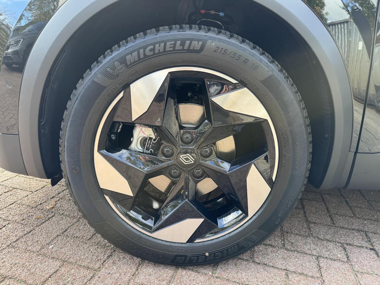 Renault CAPTUR 1.8 E-Tech full hybrid 160 Techno+Pack Winter!!