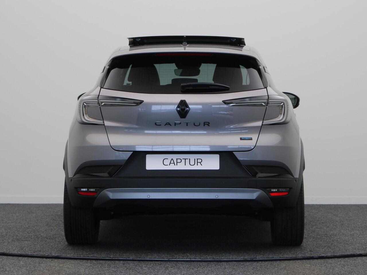 Renault CAPTUR E-Tech full hybrid 160pk esprit Alpine | Panoramisch dak | Harman kardon | Stuurverwarming |