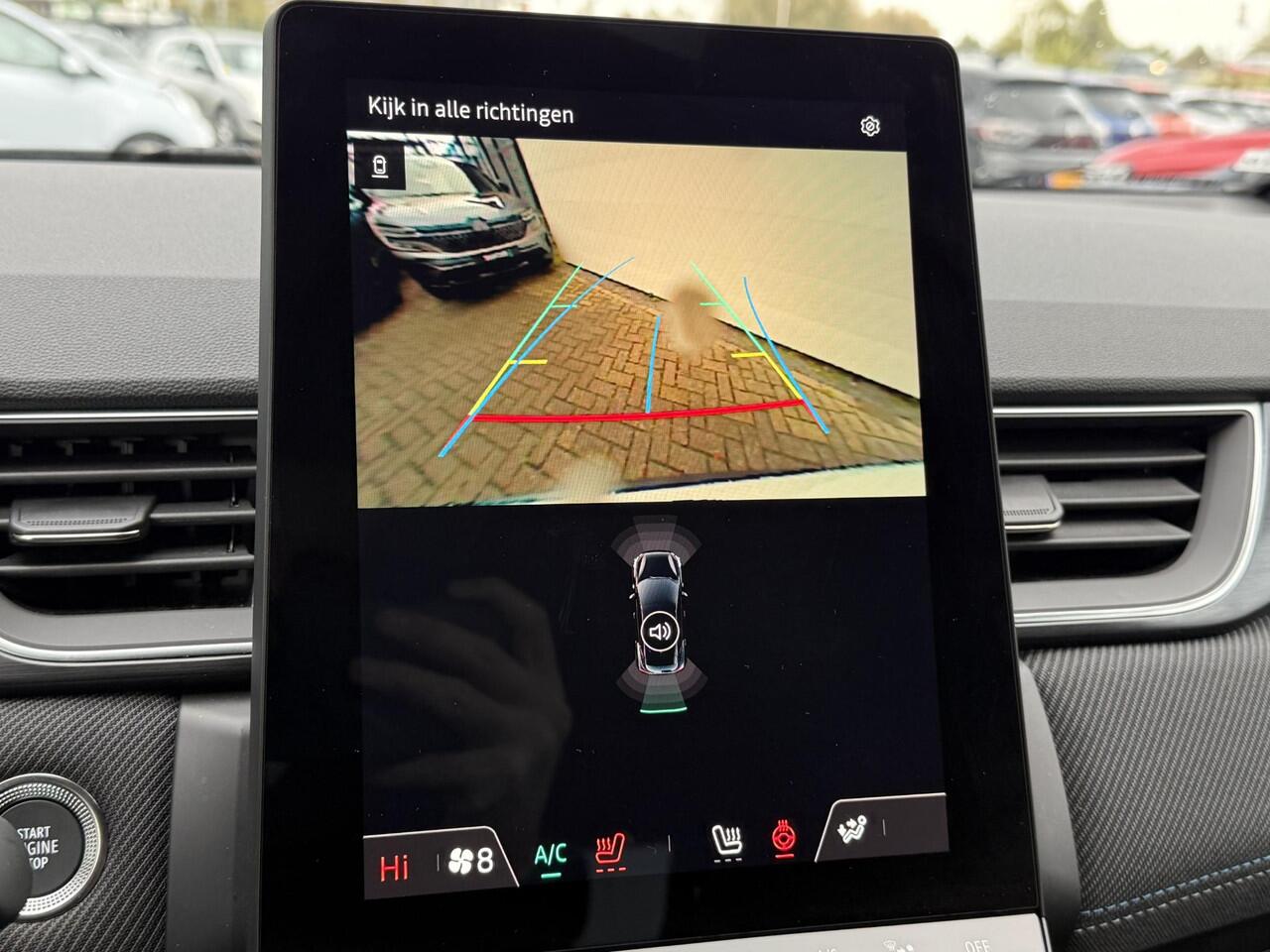 Renault CAPTUR 1.3 TCe 160 esprit Alpine (Hoge instap) Automaat | Camera | Winter Pack | Navigatie