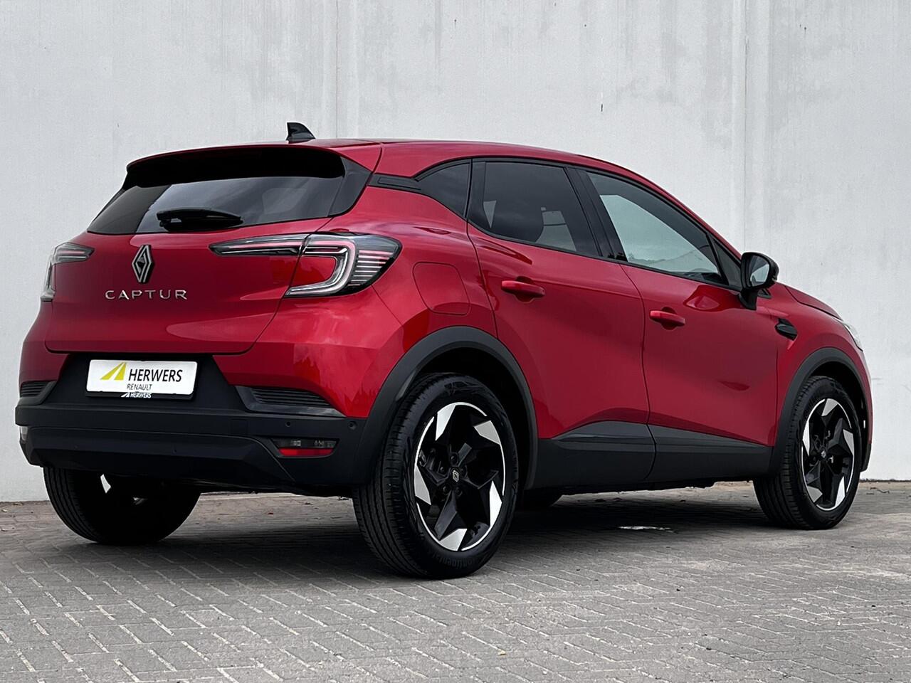 Renault CAPTUR 1.3 mild hybrid 160 techno Automaat / Trekgewicht 1.200 kg / Navigatie / Apple Carplay Android / Stuur- en stoelverwarming / Lichtmetalen wielen 18" /