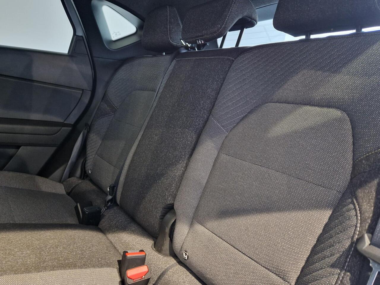 Renault CAPTUR 1.0 TCe 90 techno NAVIGATIE | ACHTERUITRIJCAMERA | CLIMATE CONTROL | CRUISE CONTROL |