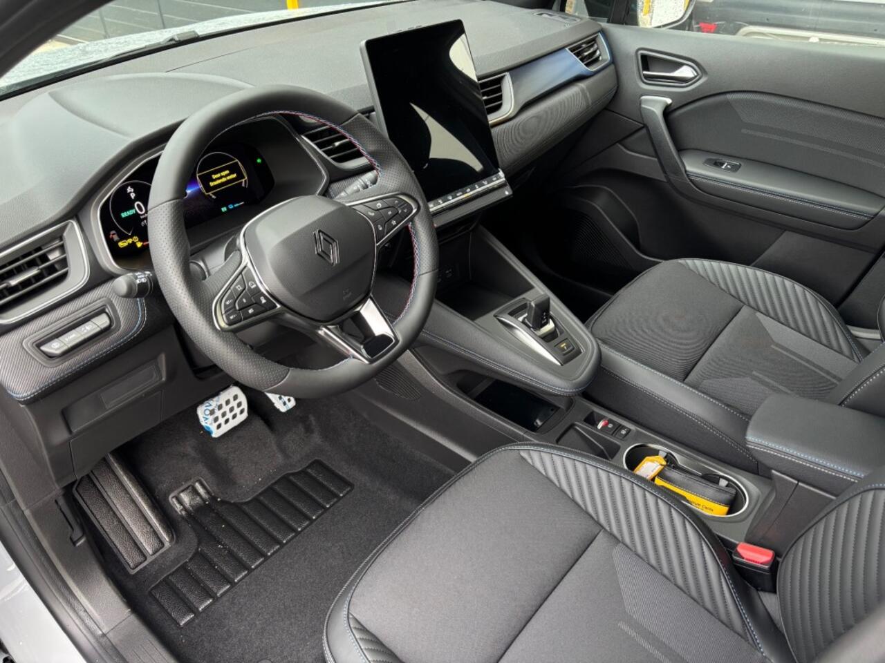 Renault CAPTUR Esprit Alpine full hybrid E-Tech 160 Pack PrivilÃ?ge