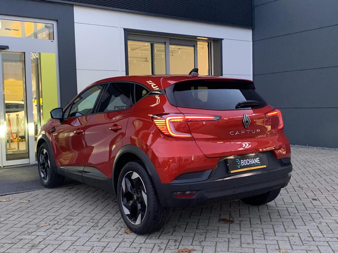 Renault CAPTUR 1.3 mild hybrid 160 techno | Navigatie | Camera | Cruise control | Stoel + Stuurverwarming