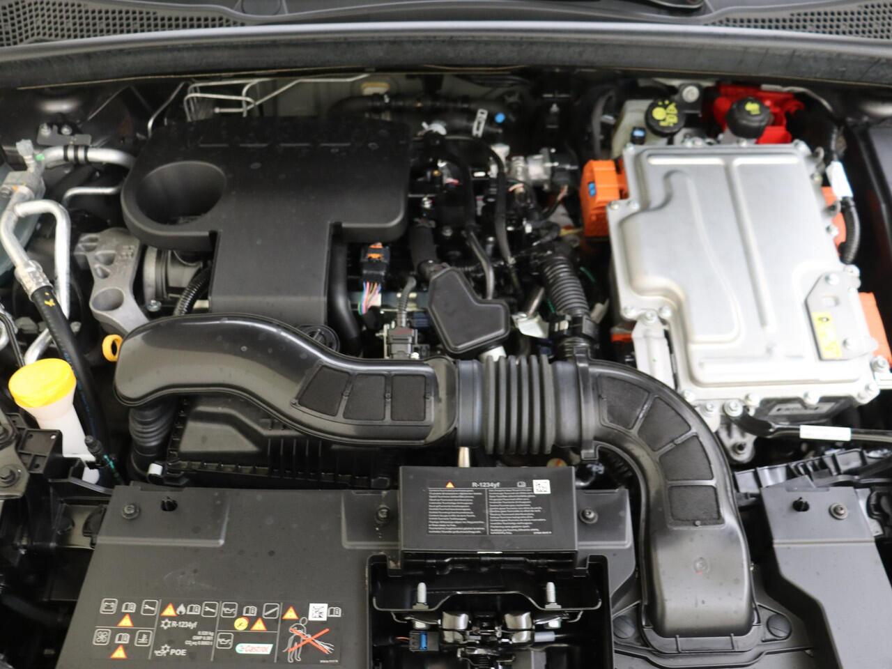 Renault CAPTUR 1.6 E-Tech full hybrid 145 techno | Navigatie | Parkeersensoren & Camera | Pack Winter |