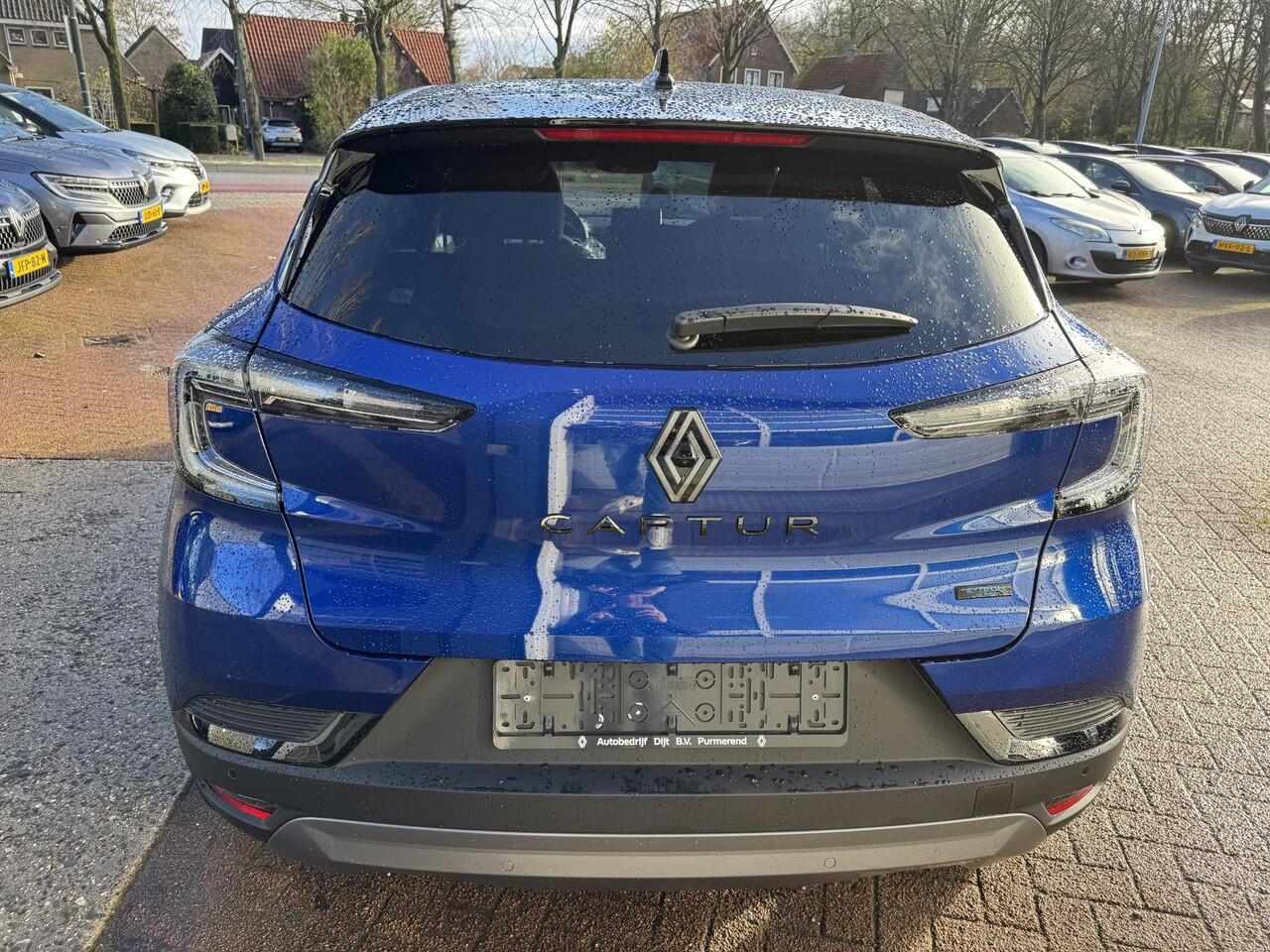 Renault CAPTUR 1.8 E-Tech 160 esprit Alpine+Pack Light&Sound!!