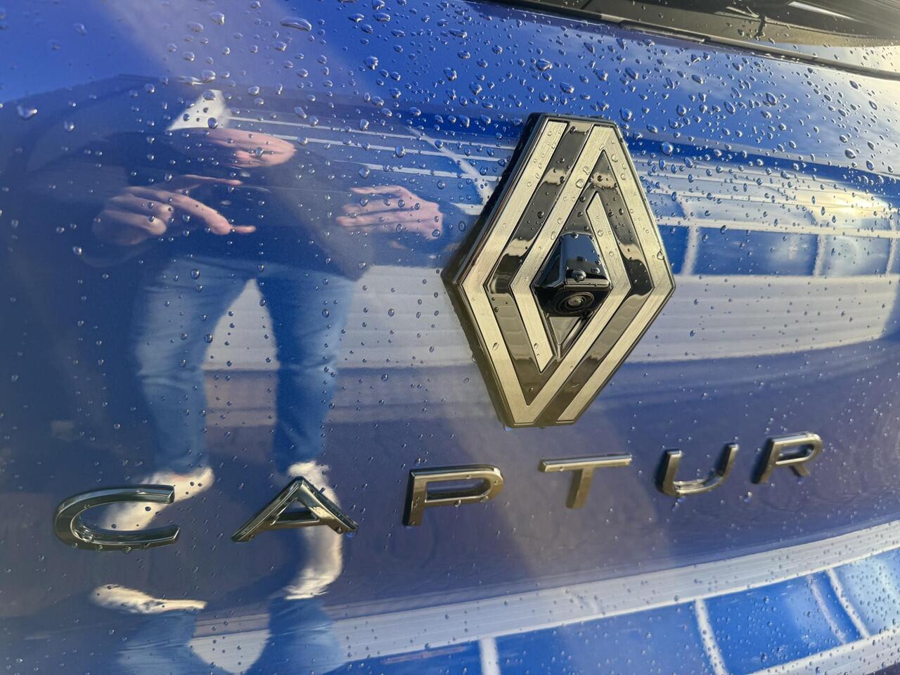 Renault CAPTUR 1.8 E-Tech 160 esprit Alpine+Pack Light&Sound!!